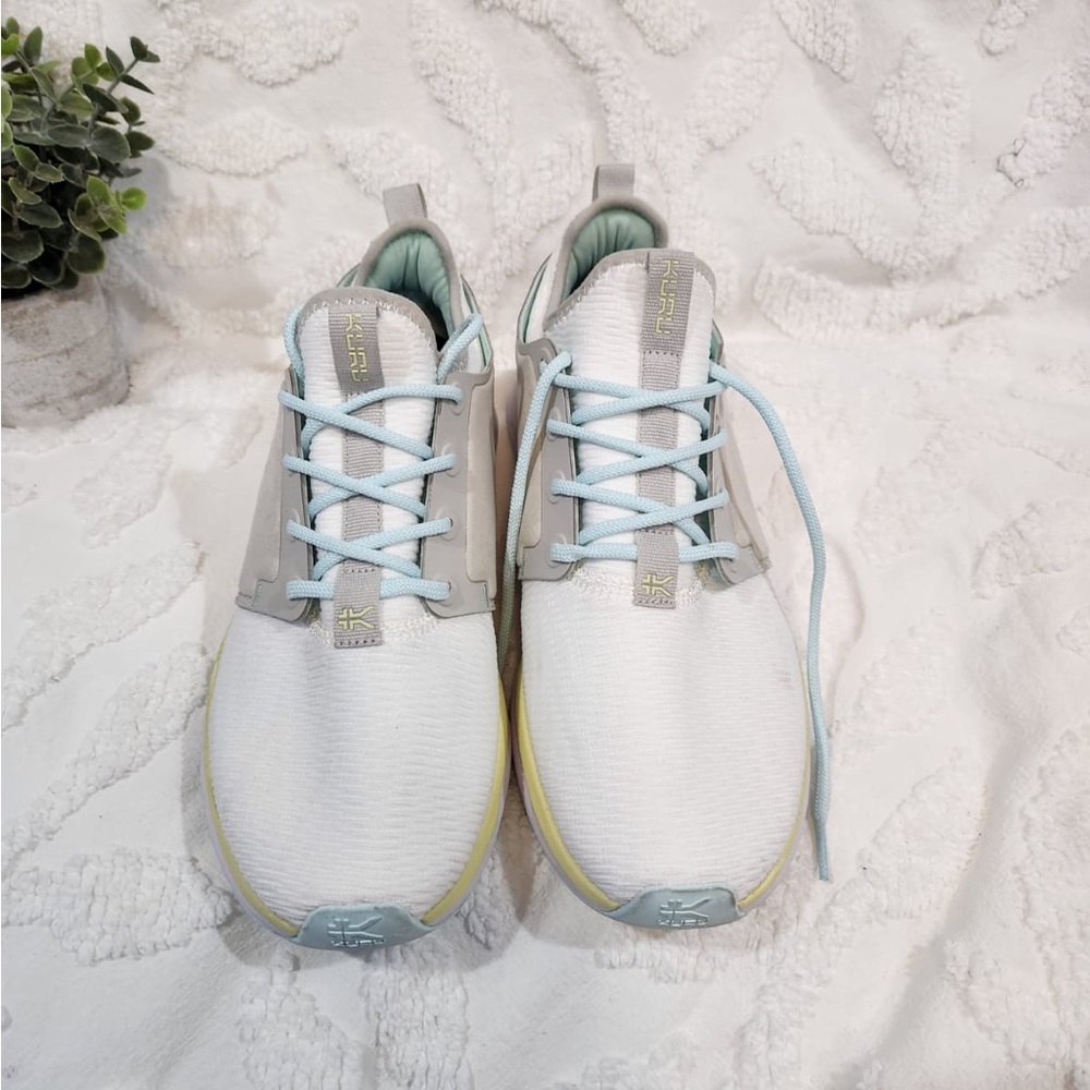 Kuru Atom.    Our best -selling sneaker with an athletic for and sleek design